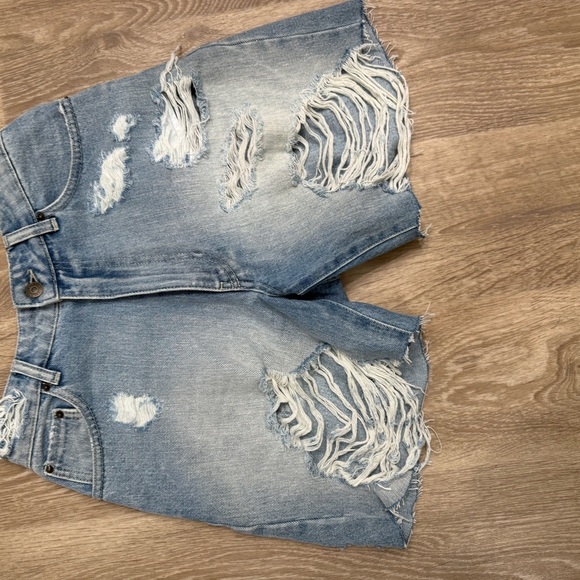 SER.O.YA Pants - SER.O.YA Light Blue Distressed Jean Shorts